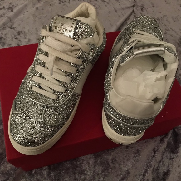 Valentino Sneakers - Picture 4 of 4